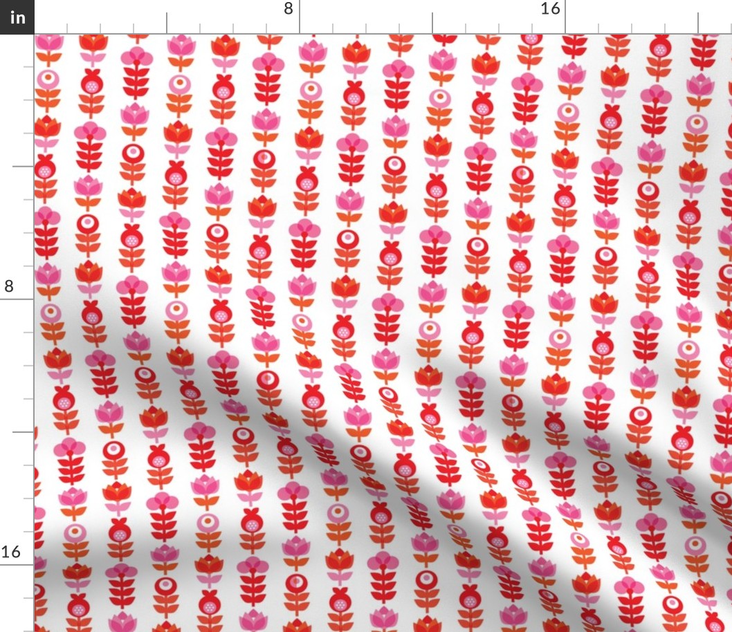 Pink retro flowers pattern summer red