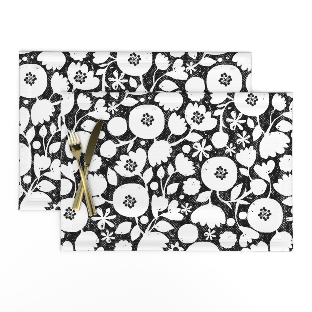 clear cut flowers - black and white floral