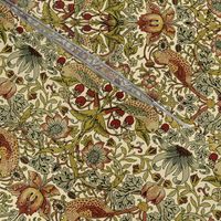 William Morris ~ Strawberry Thief ~ Trianon Cream