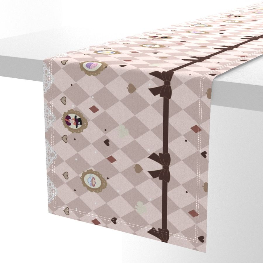 HOME_GOOD_TABLE_RUNNER