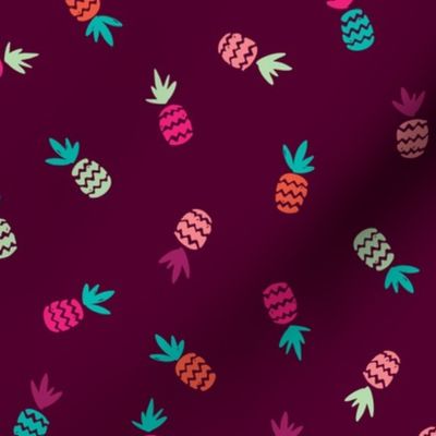 Hot summer pineapple aztec pattern