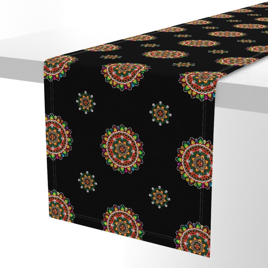 HOME_GOOD_TABLE_RUNNER