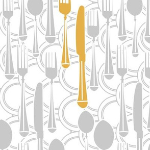 Kitchen utensils (silver and gold)