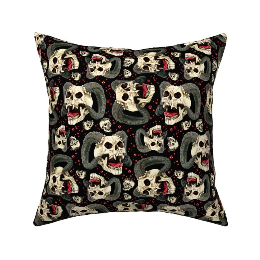 HOME_GOOD_SQUARE_THROW_PILLOW