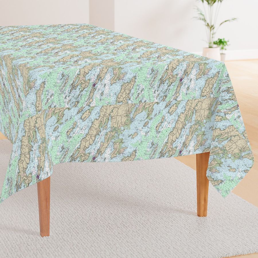 HOME_GOOD_RECTANGULAR_TABLE_CLOTH