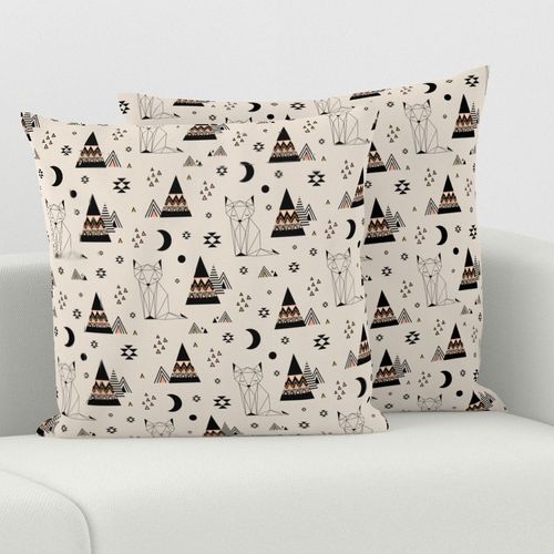 HOME_GOOD_SQUARE_THROW_PILLOW