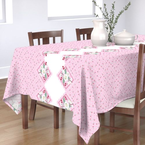 HOME_GOOD_RECTANGULAR_TABLE_CLOTH