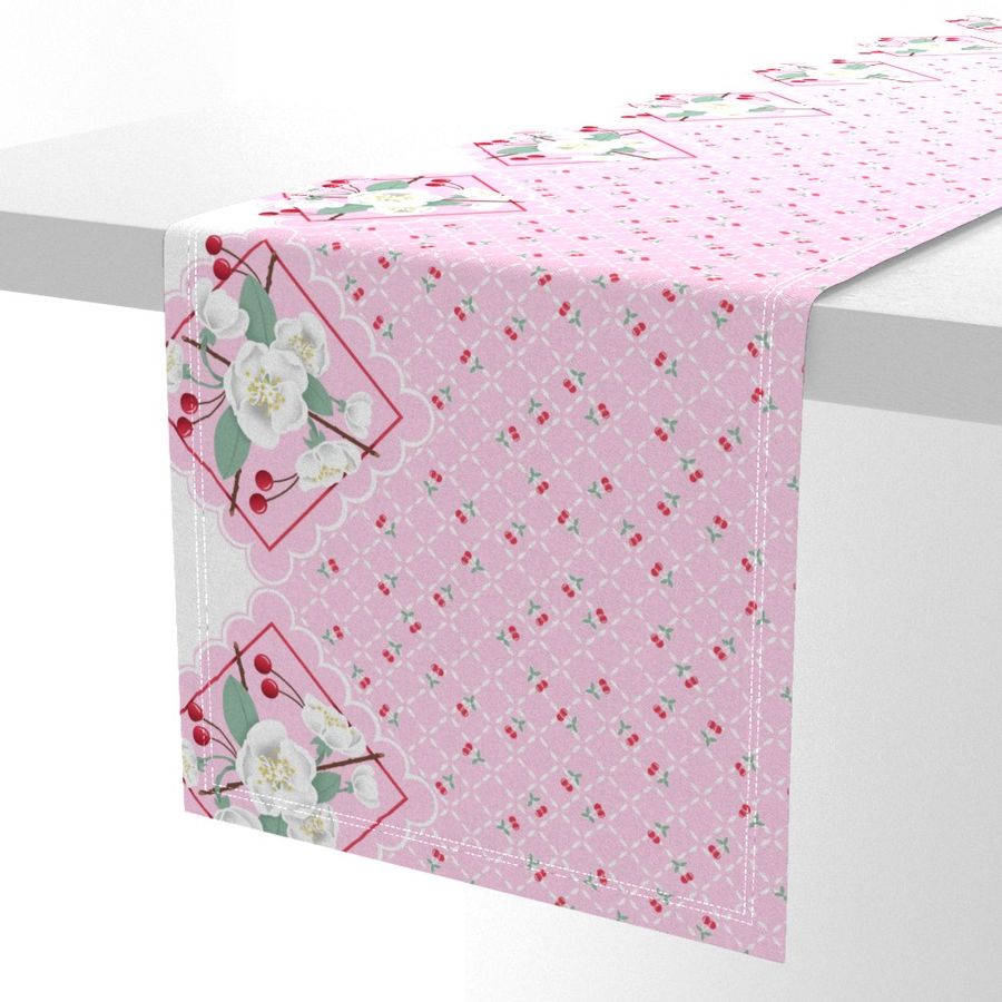 HOME_GOOD_TABLE_RUNNER