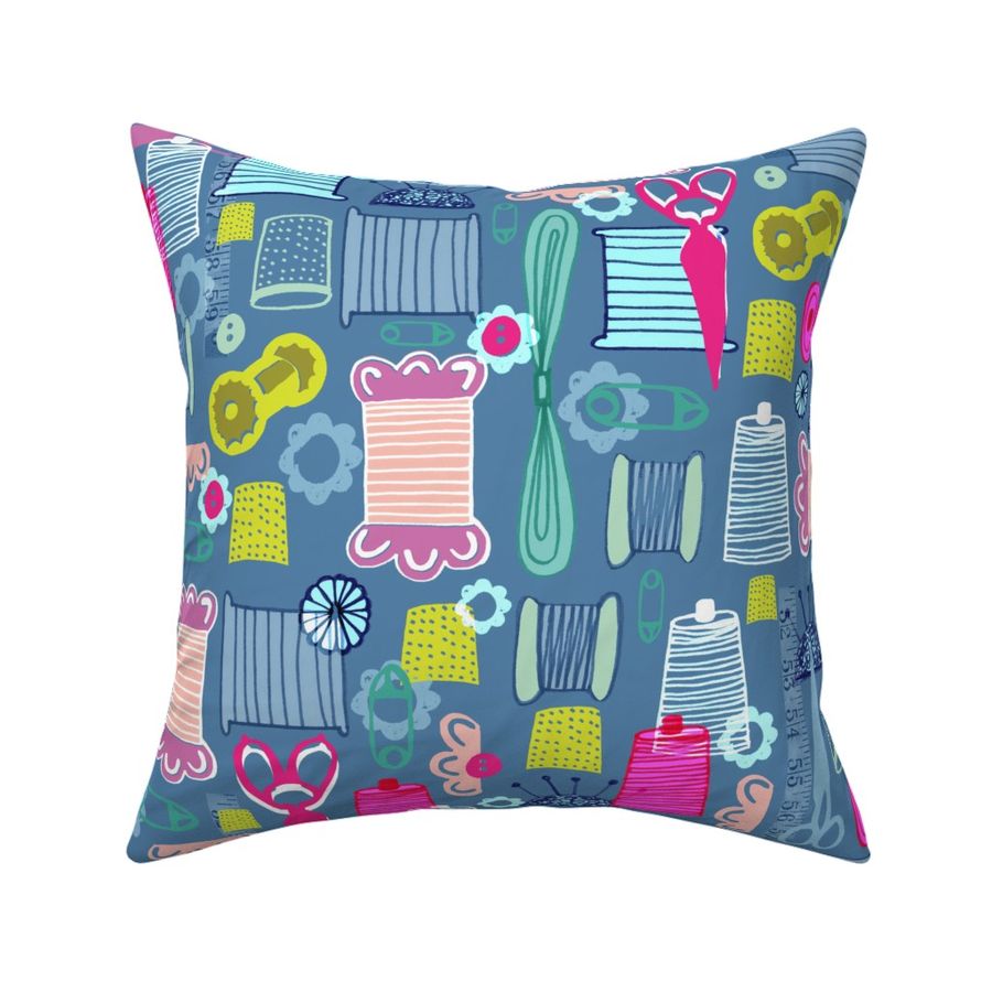 HOME_GOOD_SQUARE_THROW_PILLOW