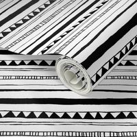 Drawn Stripe White/Black