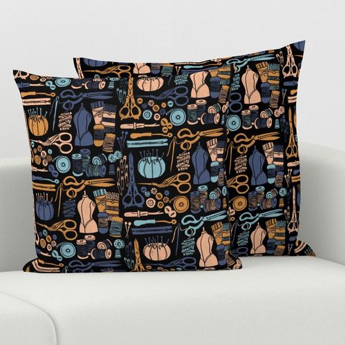 HOME_GOOD_SQUARE_THROW_PILLOW