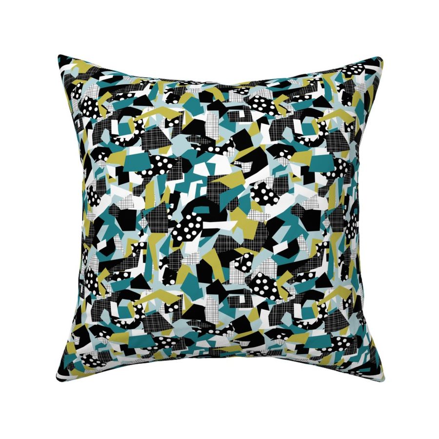 HOME_GOOD_SQUARE_THROW_PILLOW