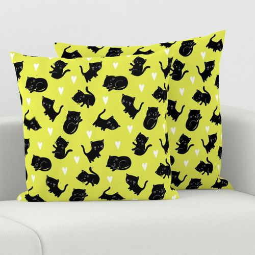 HOME_GOOD_SQUARE_THROW_PILLOW