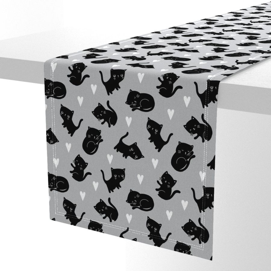 HOME_GOOD_TABLE_RUNNER