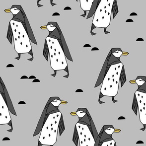 penguins // grey penguin antarctic bird birds winter 