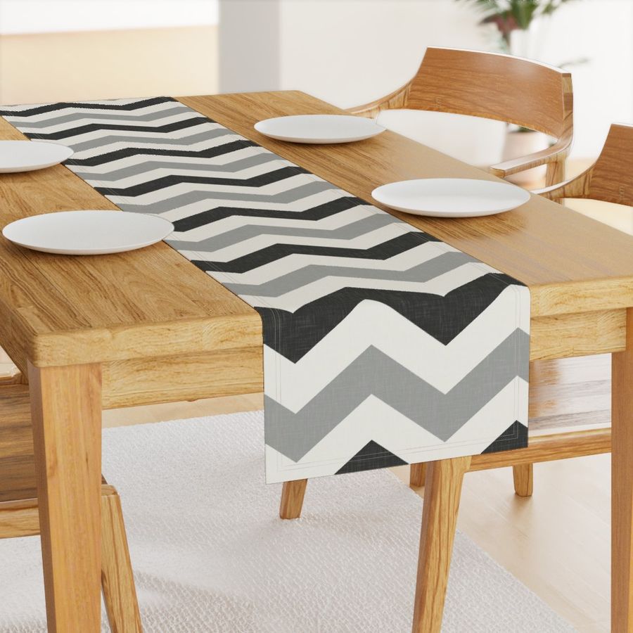 HOME_GOOD_TABLE_RUNNER