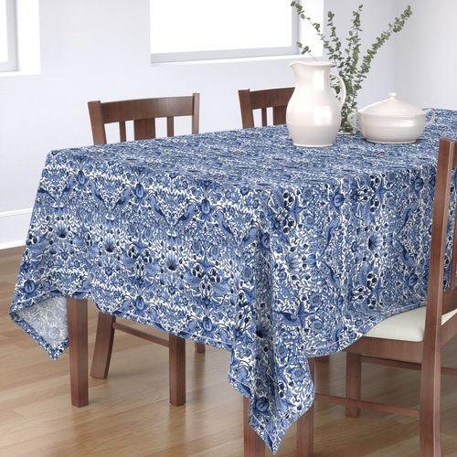 HOME_GOOD_RECTANGULAR_TABLE_CLOTH