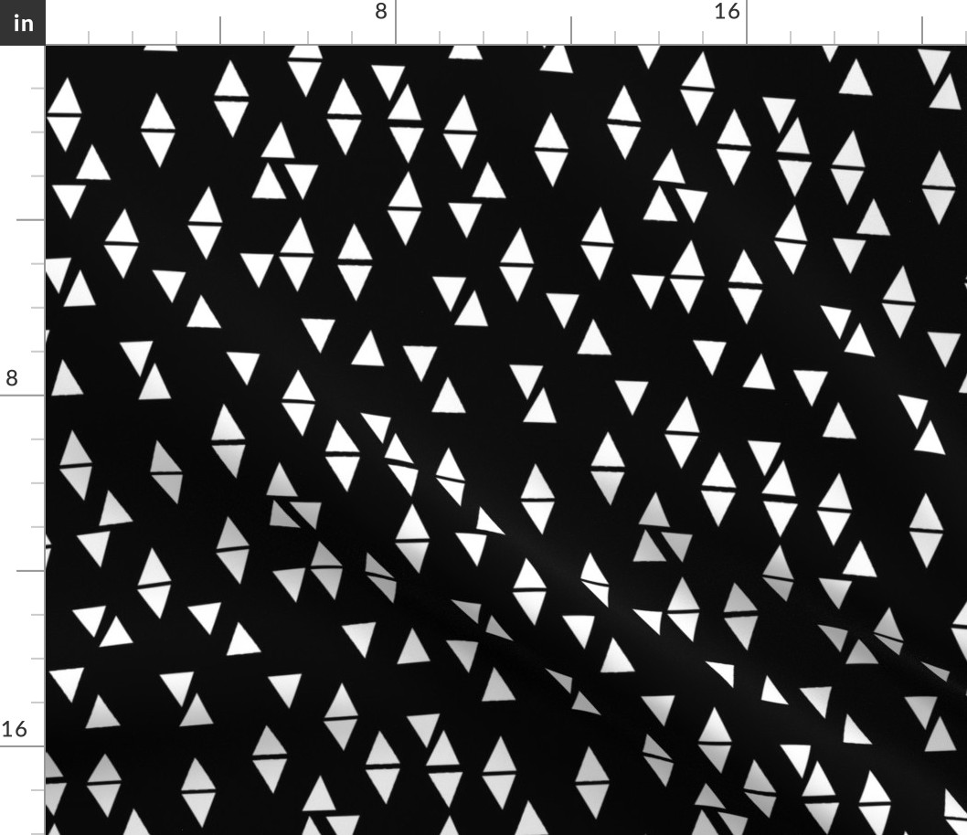 Triangles Coordinate - Black/White by Andrea Lauren