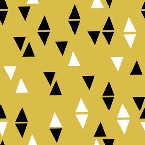 Triangles Coordinate - Mustard by Andrea Lauren