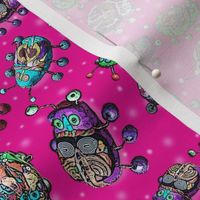 BEETLE MANIA fushia pink ladybug scarab