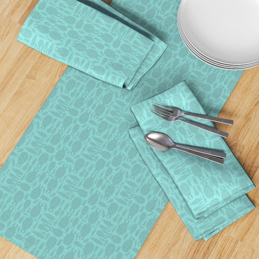 HOME_GOOD_TABLE_RUNNER