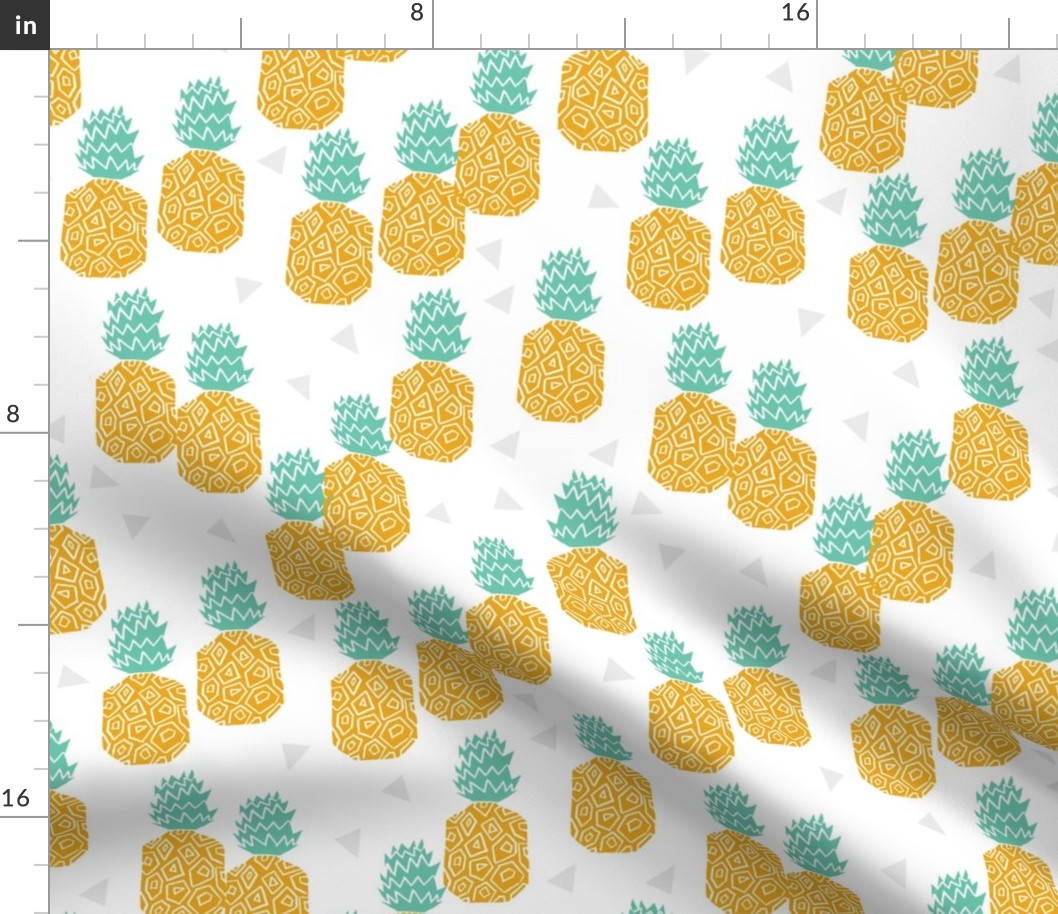 pineapple // block print sweet tropical fruits summer pineapples hawaii