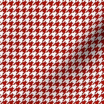 The Houndstooth Check ~  Turkey Red ~ Adrianople