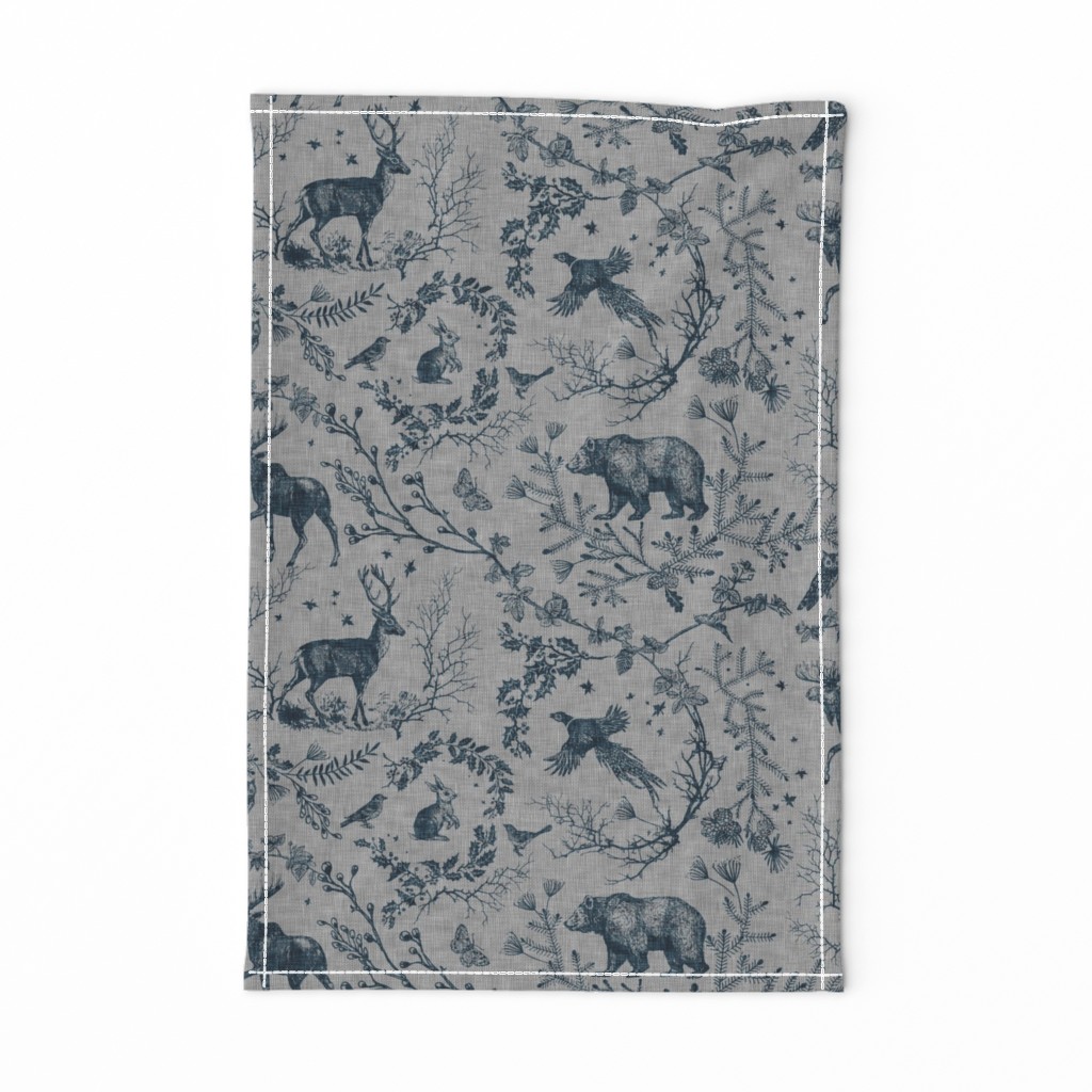 Woodland Winter Toile (grey dark / linen) LRG