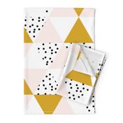 triangle wholecloth // pale pink + gold + b/w dots