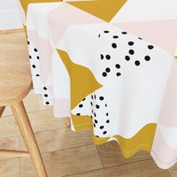 triangle wholecloth // pale pink + gold + b/w dots