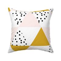 triangle wholecloth // pale pink + gold + b/w dots
