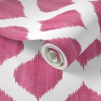 Lela Ikat in Fuchsia