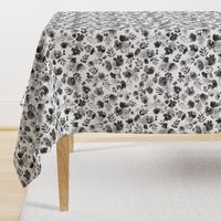 Floret FLoral Pattern in Black and White