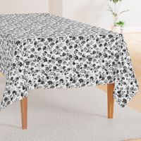 Floret FLoral Pattern in Black and White