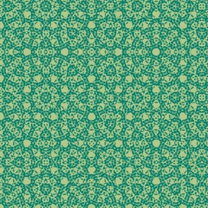 circle plaid in green-gold