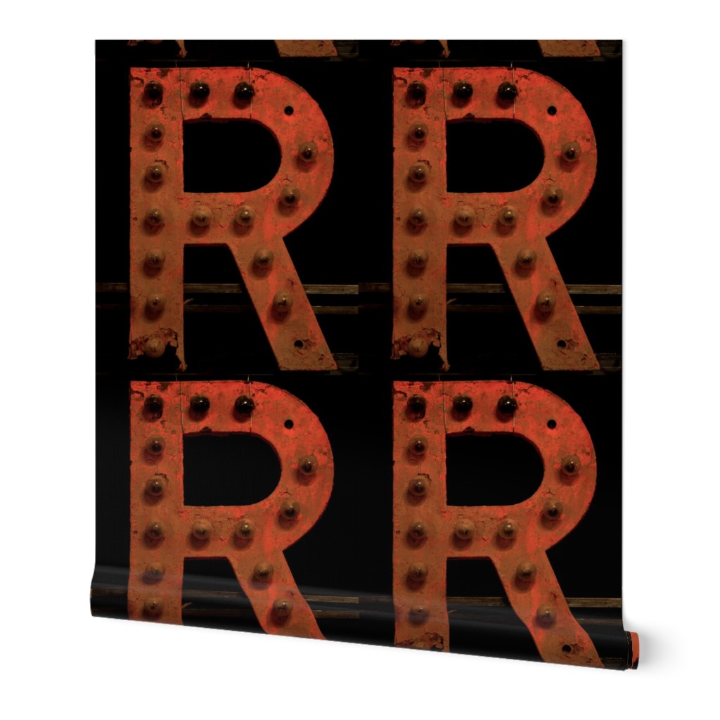 R