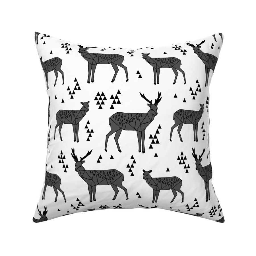 HOME_GOOD_SQUARE_THROW_PILLOW