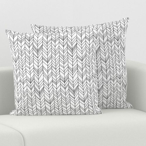 HOME_GOOD_SQUARE_THROW_PILLOW