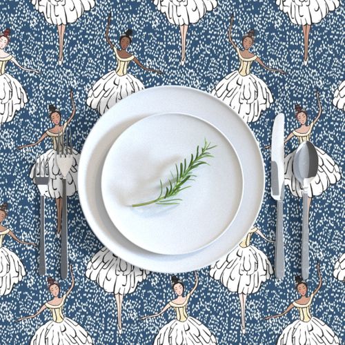 HOME_GOOD_RECTANGULAR_TABLE_CLOTH