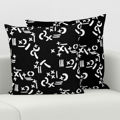 HOME_GOOD_SQUARE_THROW_PILLOW