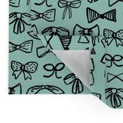 bows // fashion beauty print in mint 
