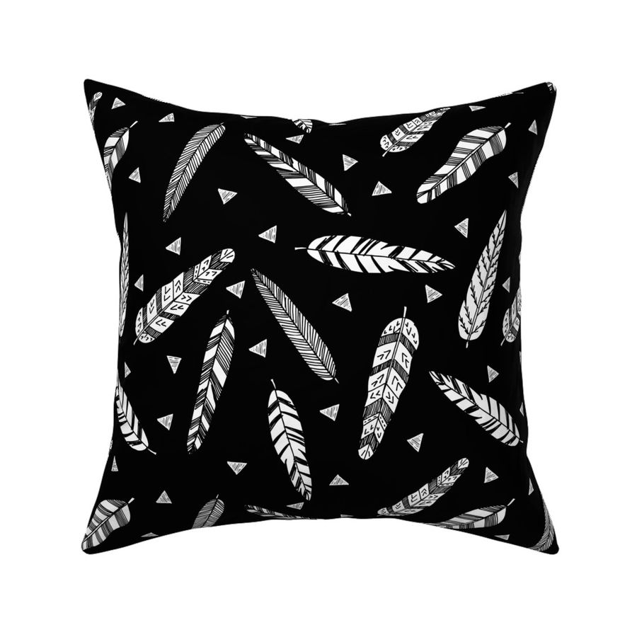 HOME_GOOD_SQUARE_THROW_PILLOW