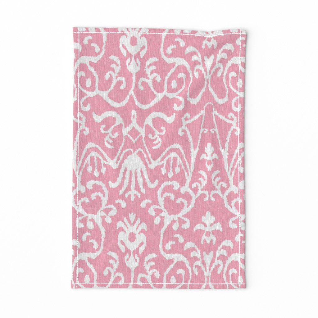 Lucette Ikat in Pink 