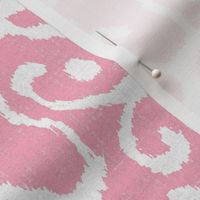 Lucette Ikat in Pink 