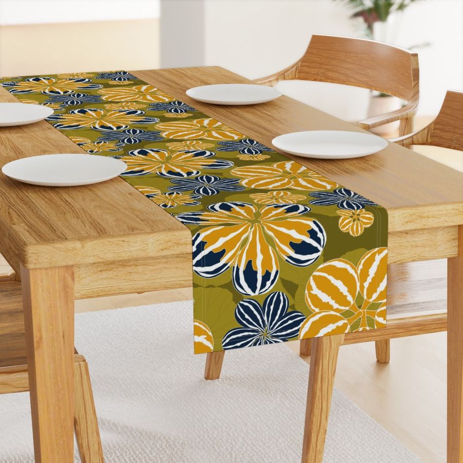 HOME_GOOD_TABLE_RUNNER