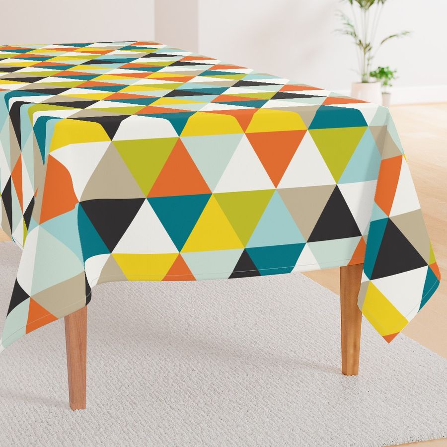 HOME_GOOD_RECTANGULAR_TABLE_CLOTH