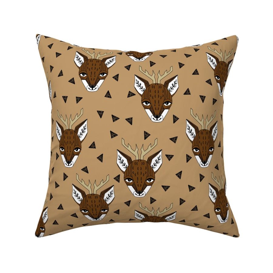 HOME_GOOD_SQUARE_THROW_PILLOW