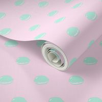 Macaron Polka Dots in Pink/Mint