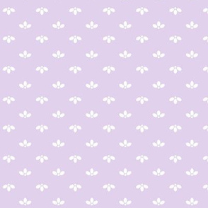 Ditsy Scallop in Lavender