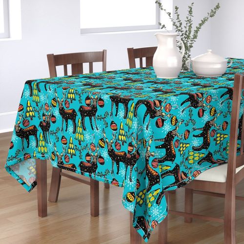 HOME_GOOD_RECTANGULAR_TABLE_CLOTH